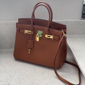 COPY - Cordae New York - The New York Purse in Brown